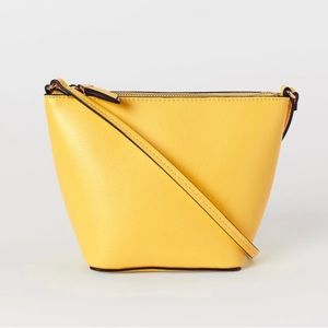 H&M Crossbody Bucket Bag💛